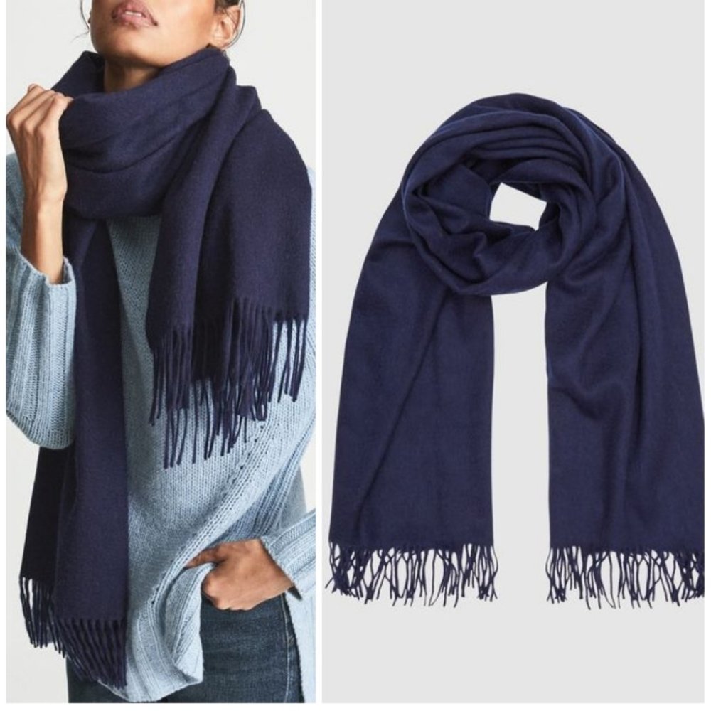 NWT Reiss | Picton cashmere blend scarf in Navy